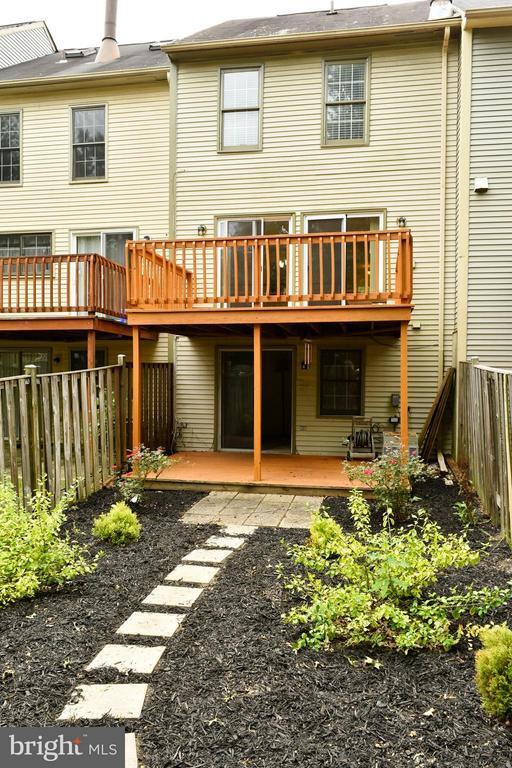 Building Photo - 3838 Angelton Ct