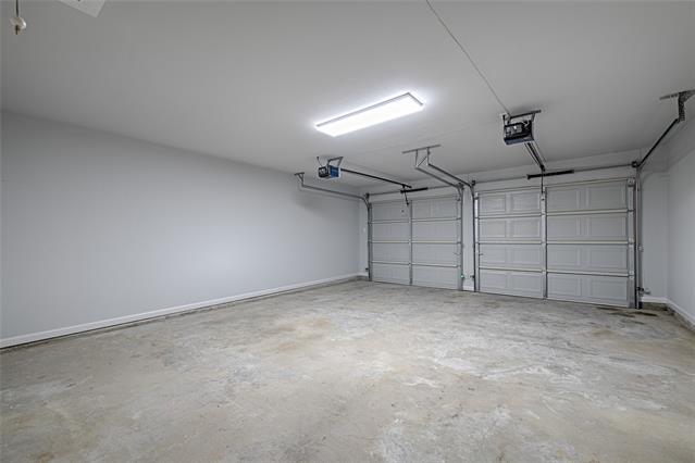 Building Photo - 1605 Monterrey Dr