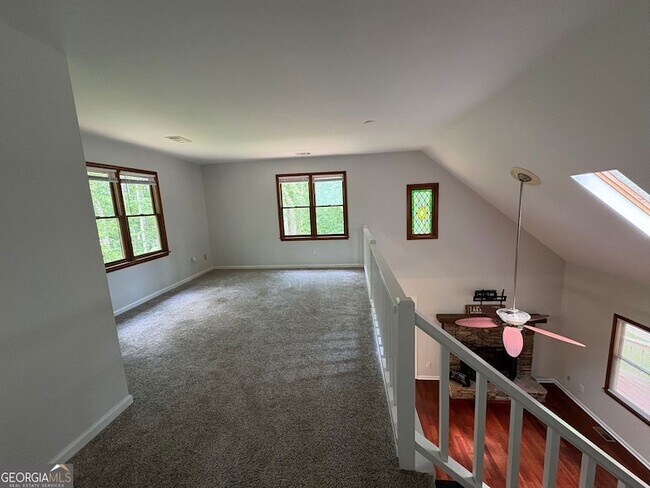 Building Photo - 7257 Rocky Ln