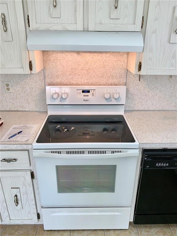 Building Photo - 3335 Coldwell Dr