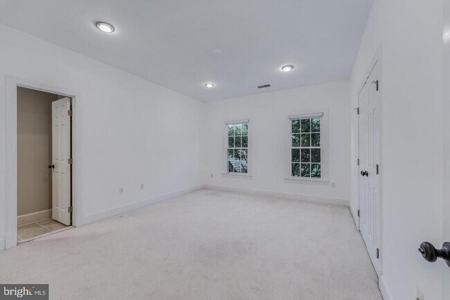 Building Photo - 615 Nalls Farm Way