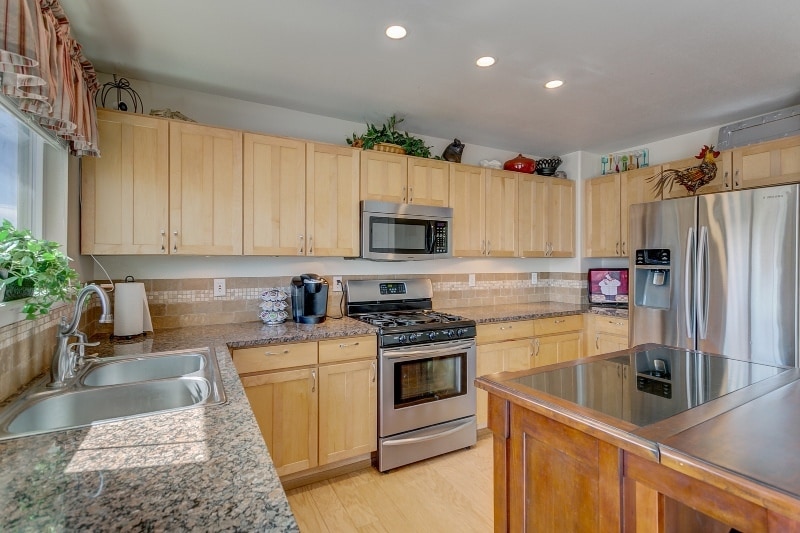 Building Photo - 3815 S Killarney Ct