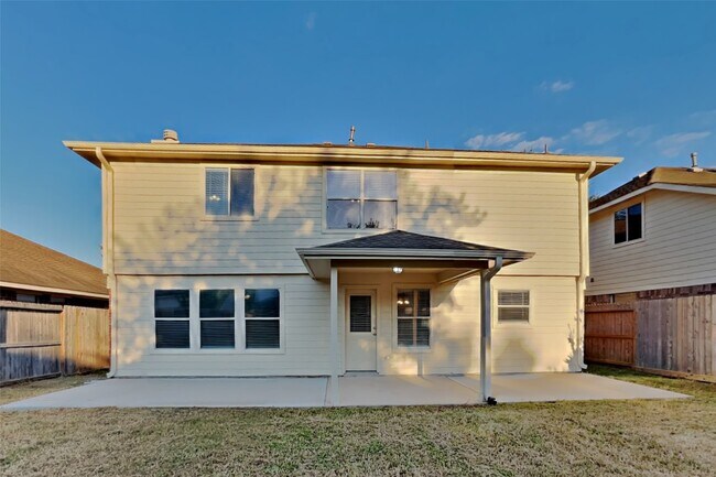 Building Photo - 32322 Cross Spring Park Ln