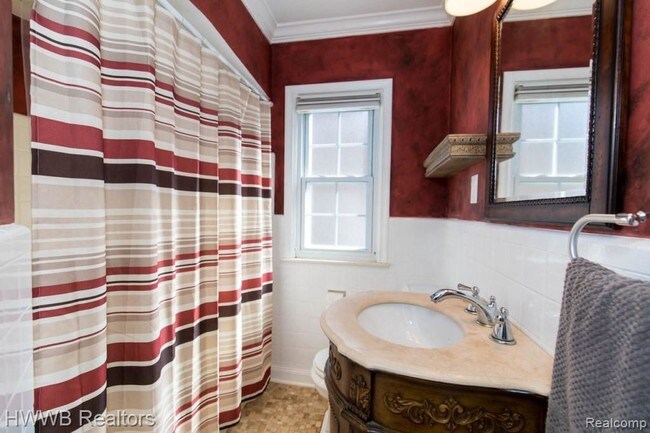 Building Photo - 1899 Hunt Club Dr