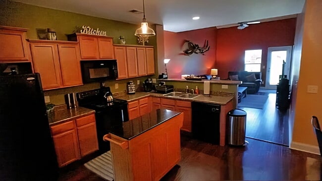 Building Photo - 2716 Nashboro Blvd