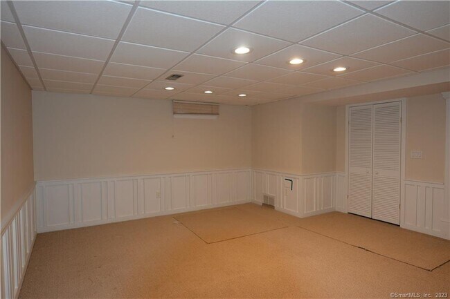 Building Photo - 12 Hitching Post Ln
