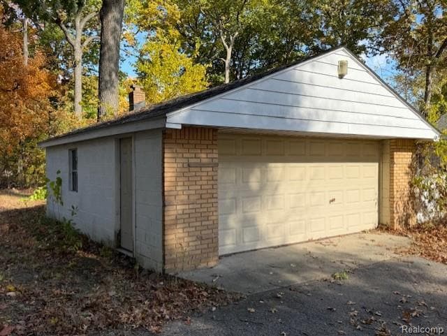 Building Photo - 3534 Fort Dr