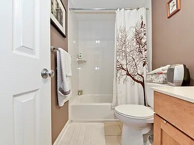 Building Photo - 602 Kentucky Ave SE