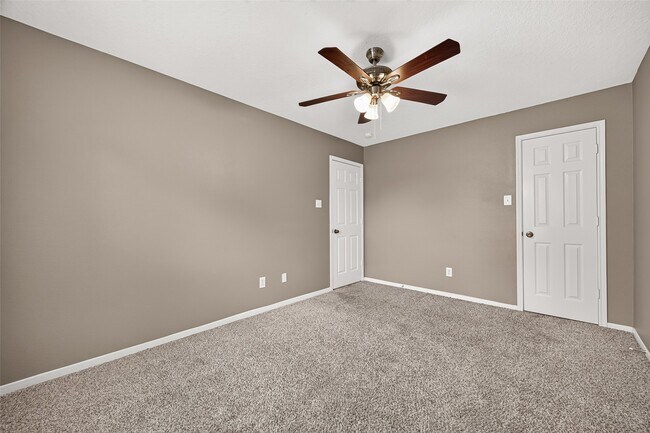 Building Photo - 14402 Barker Pelican Ct