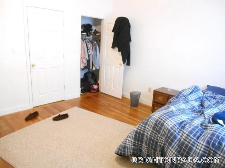 Building Photo - 23 Cummings Rd