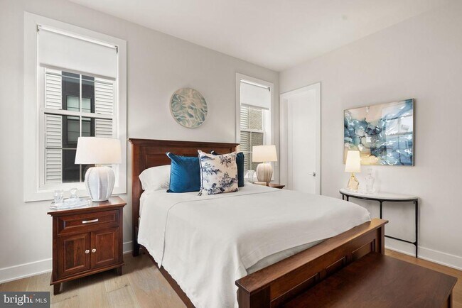 Building Photo - 43443 Croson Ln