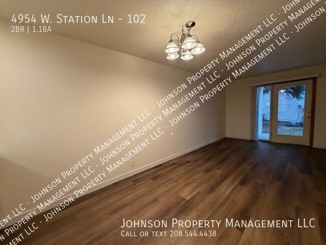 Building Photo - 4954 W Station Ln