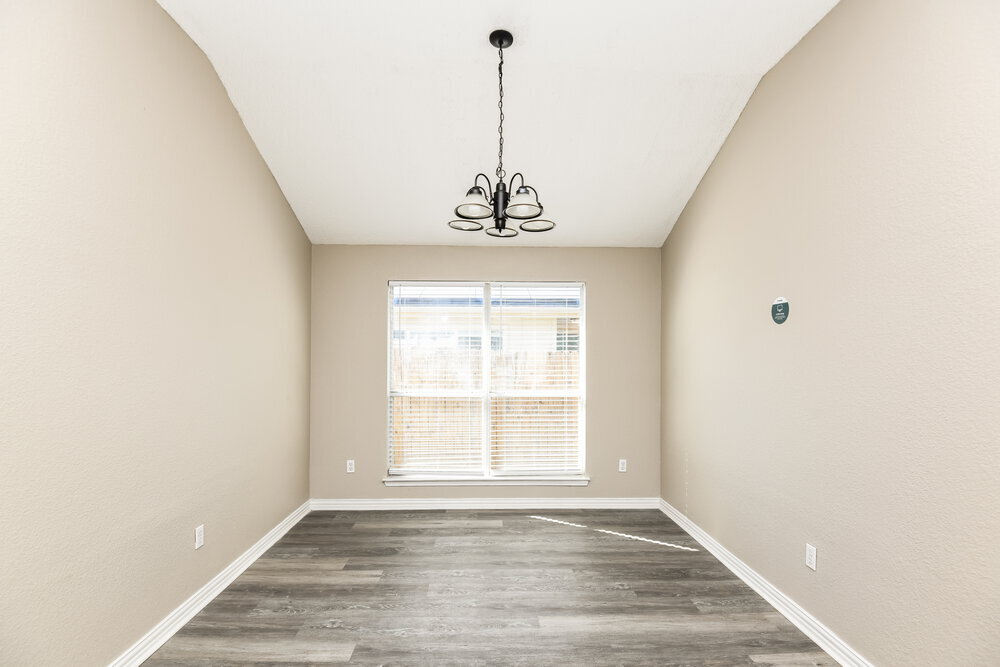 Building Photo - 10509 Shadywood Dr