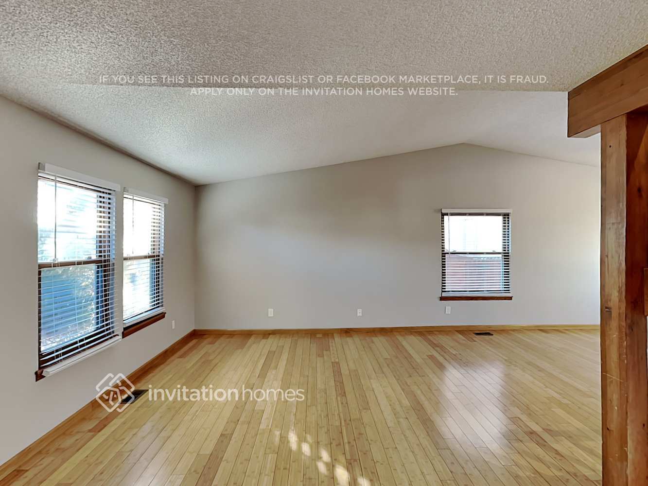 Building Photo - 11333 E Warren Ave