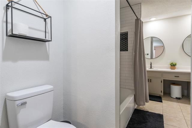 Building Photo - 3333 S 27th St