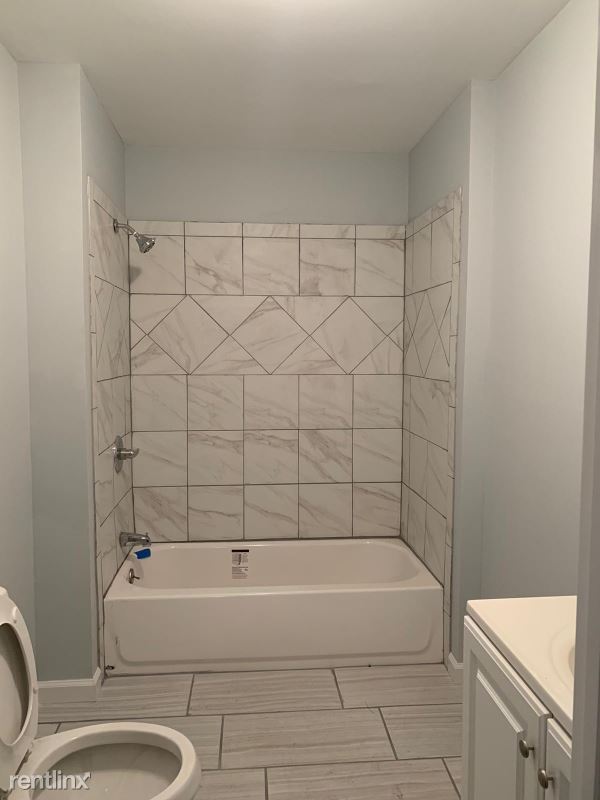 Building Photo - 6 br, 2 bath House - 574 Nautilus Dr