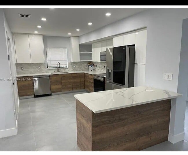 Building Photo - 6447 NW 22nd St
