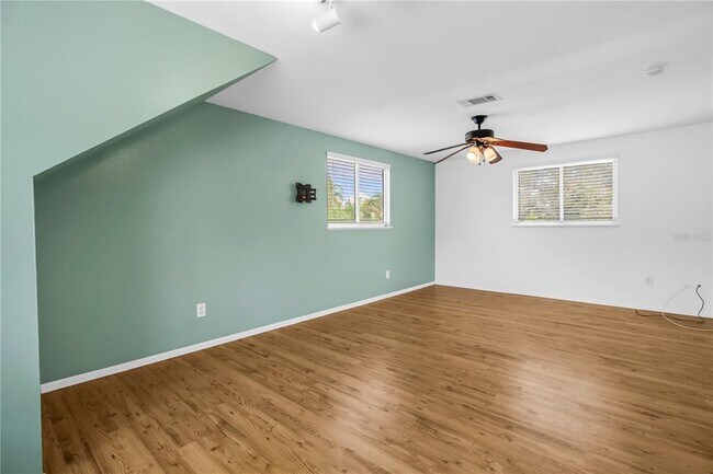 Building Photo - 6519 27th Way N