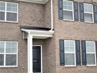 Building Photo - 217 Scenic Rd