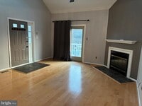 Building Photo - 213 Park Pl Dr