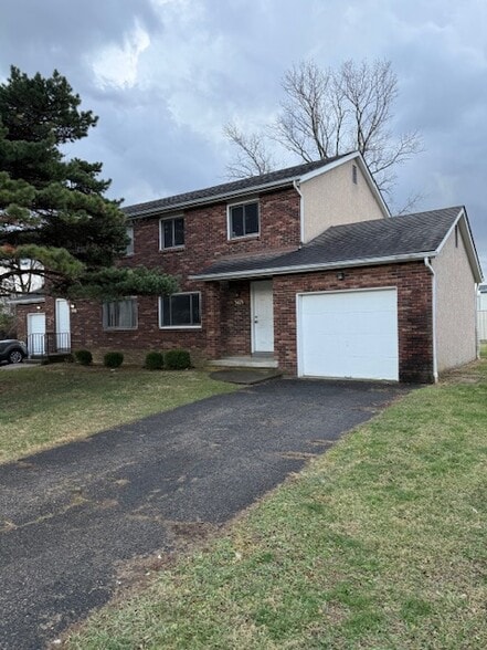 Building Photo - 3479 Westpoint Dr