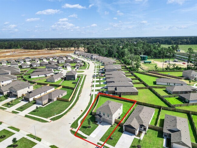 Building Photo - 921 Capracotta Dr