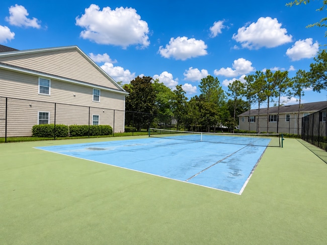 Building Photo - Upgraded 2Bedrooms/2Baths condo in a vibrant lifestyle Winter Garden community!