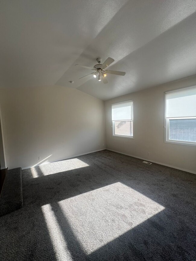 Building Photo - 3 bedroom 2 bath in a beautiful, spacious Meridian Neighborhood!