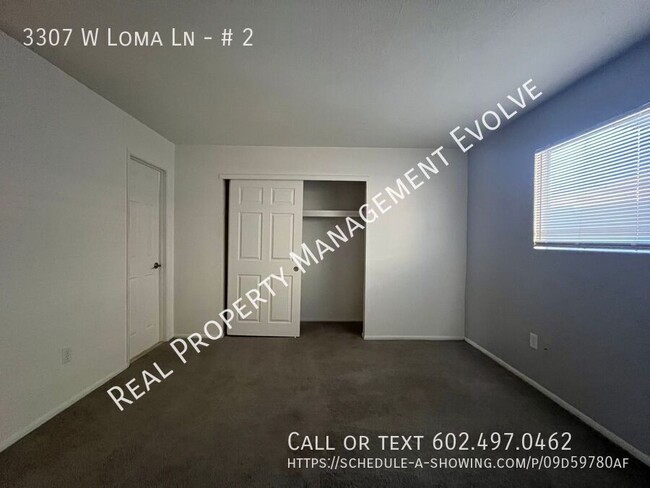 Building Photo - Updated Phoenix Condo -- MOVE-IN SPECIAL: ...