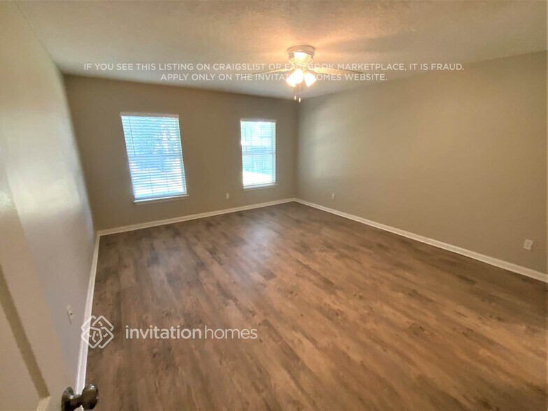 Building Photo - 7073 Vida Ln
