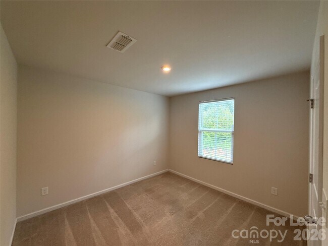Building Photo - 4208 Bowline Dr