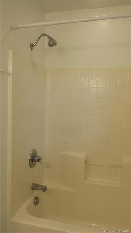 Building Photo - 128 Great Glen