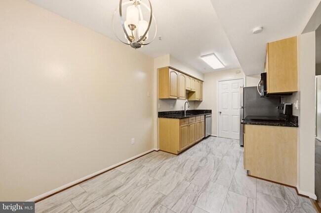 Building Photo - 2505 McVeary Ct