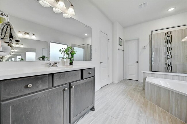 Building Photo - 303 Cherrystone Loop