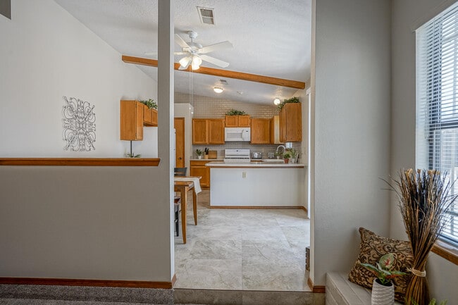 Building Photo - 5609 Wingate Ave NW