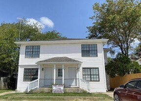 Building Photo - 106 Waverly Dr