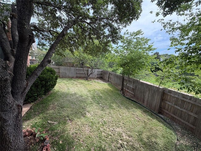 Building Photo - 8413 Sea Ash Cir