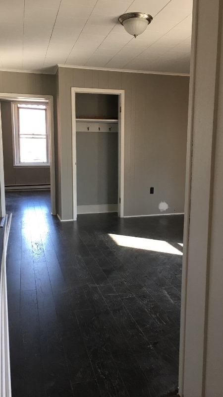 Building Photo - 101 N George St