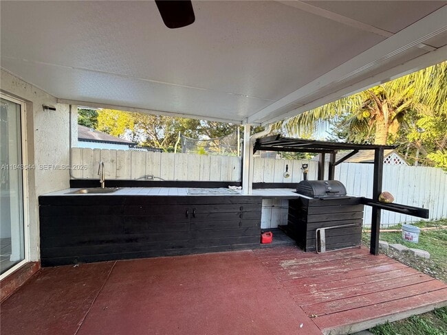 Building Photo - 28431 SW 135th Ave