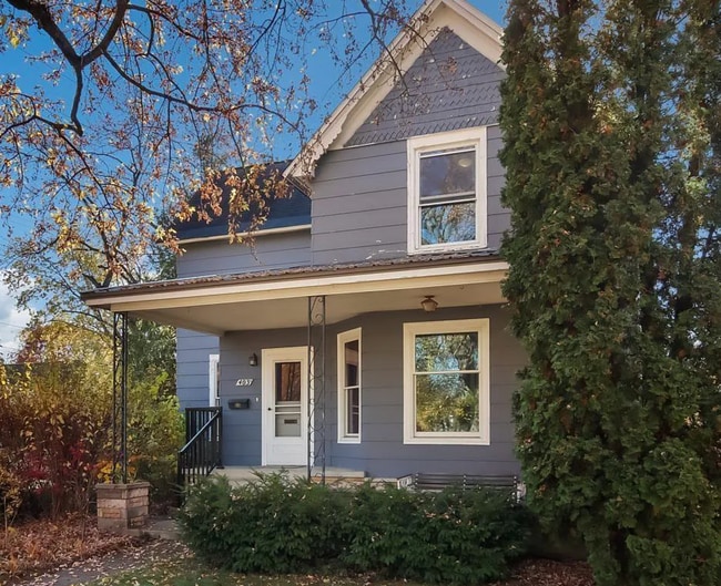 Primary Photo - 403 W Eleventh St