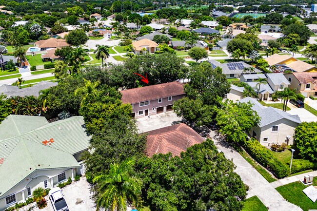 Building Photo - 13789 Yarmouth Dr
