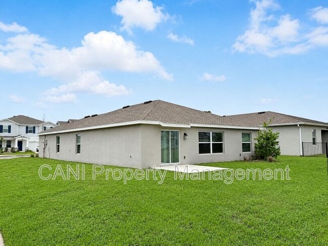 Building Photo - 1100 Sand Trap Ct