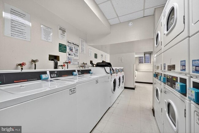 Building Photo - 1727 Massachusetts Ave NW