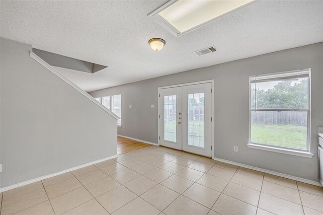 Building Photo - 2514 Byfield Dr