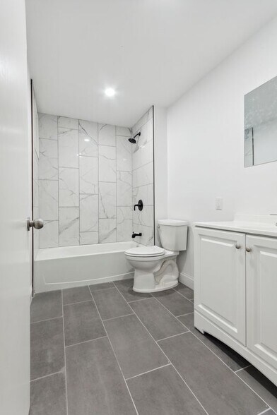 Building Photo - 6202 Callowhill St