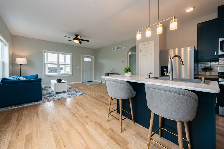 Building Photo - 2724 Hazelnut Trl
