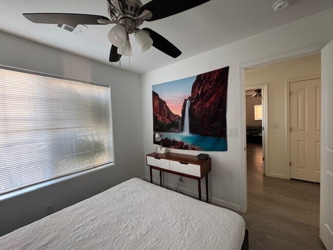 Building Photo - Pool Home with 3Bedrooms +Bonus Room Bullhead Parkway-Desert Foothills Estates- Can Be "Furnished...