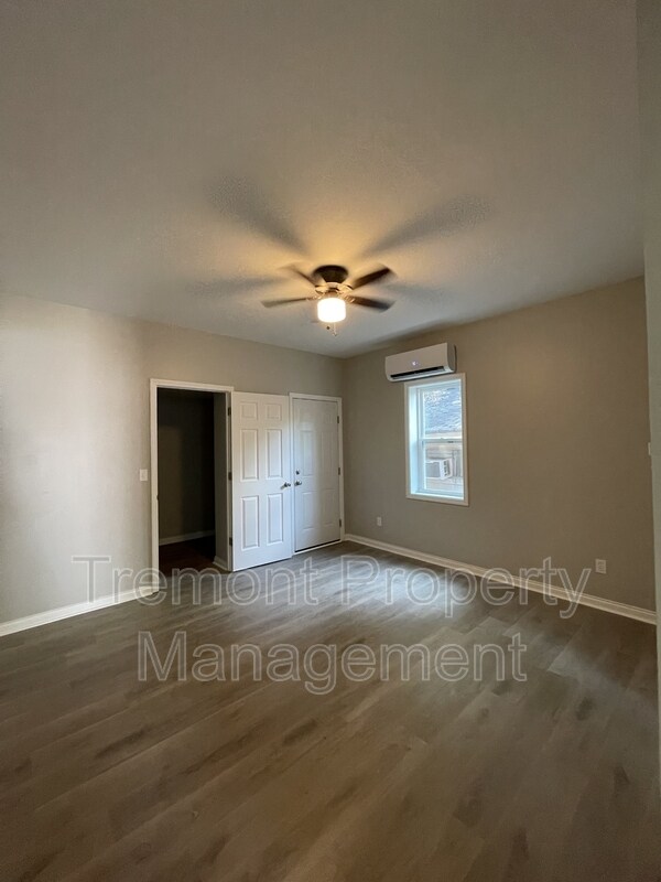 Building Photo - 1134 Pierce St