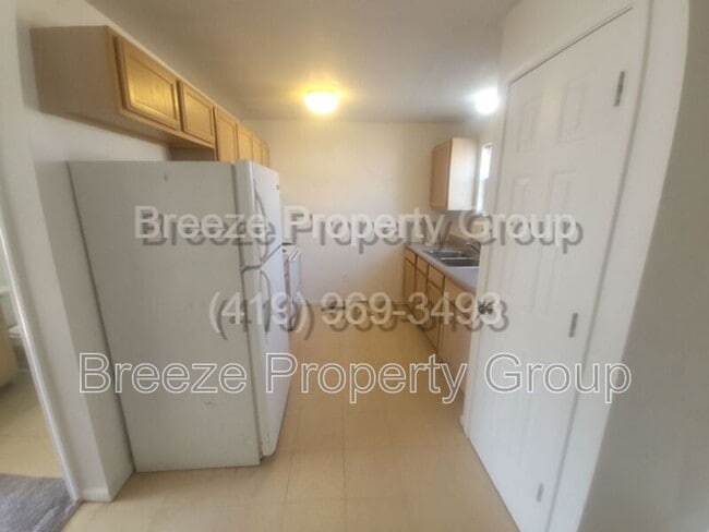 Building Photo - 521 Hope St