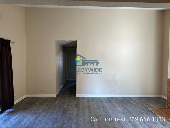 Building Photo - 9523 Cody Way